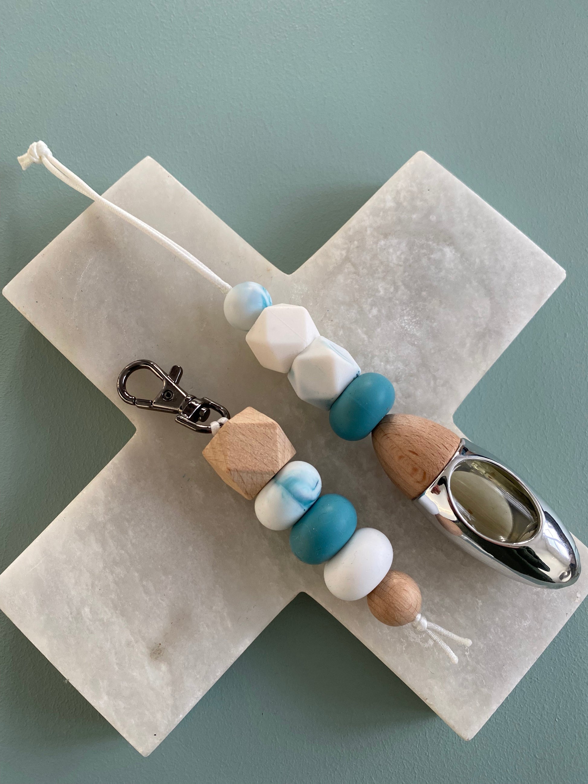 Aqua Oil Diffuser and matching keyring