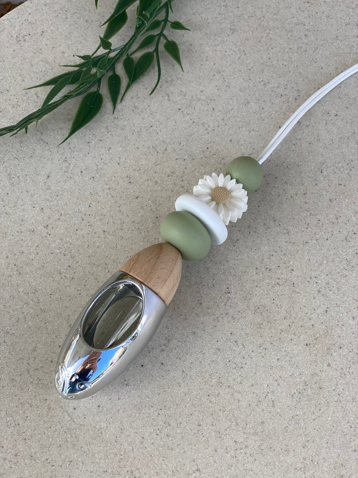 Daisy’s Green Oil Diffuser